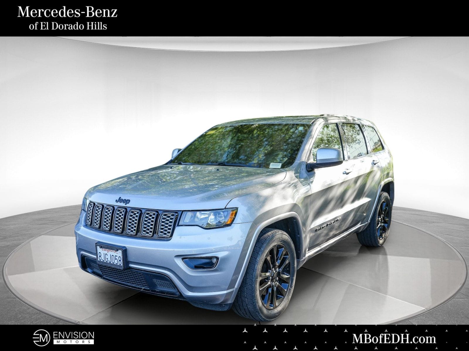 2019 Jeep Grand Cherokee Altitude 4WD's photo