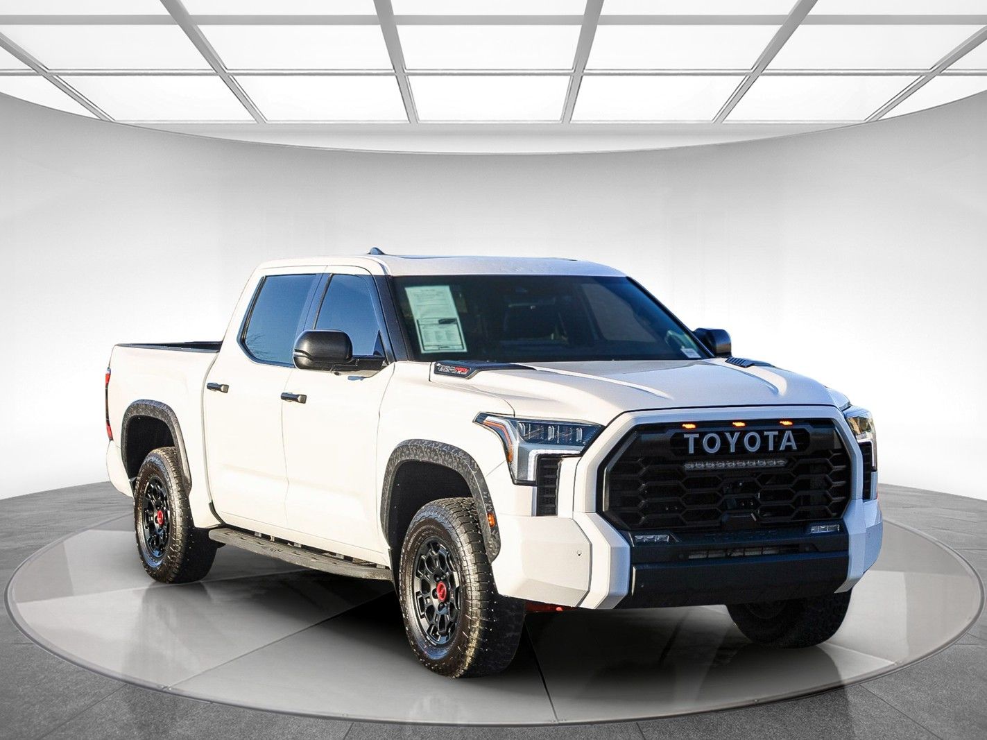 2024 Toyota Tundra Hybrid TRD Pro photo 4