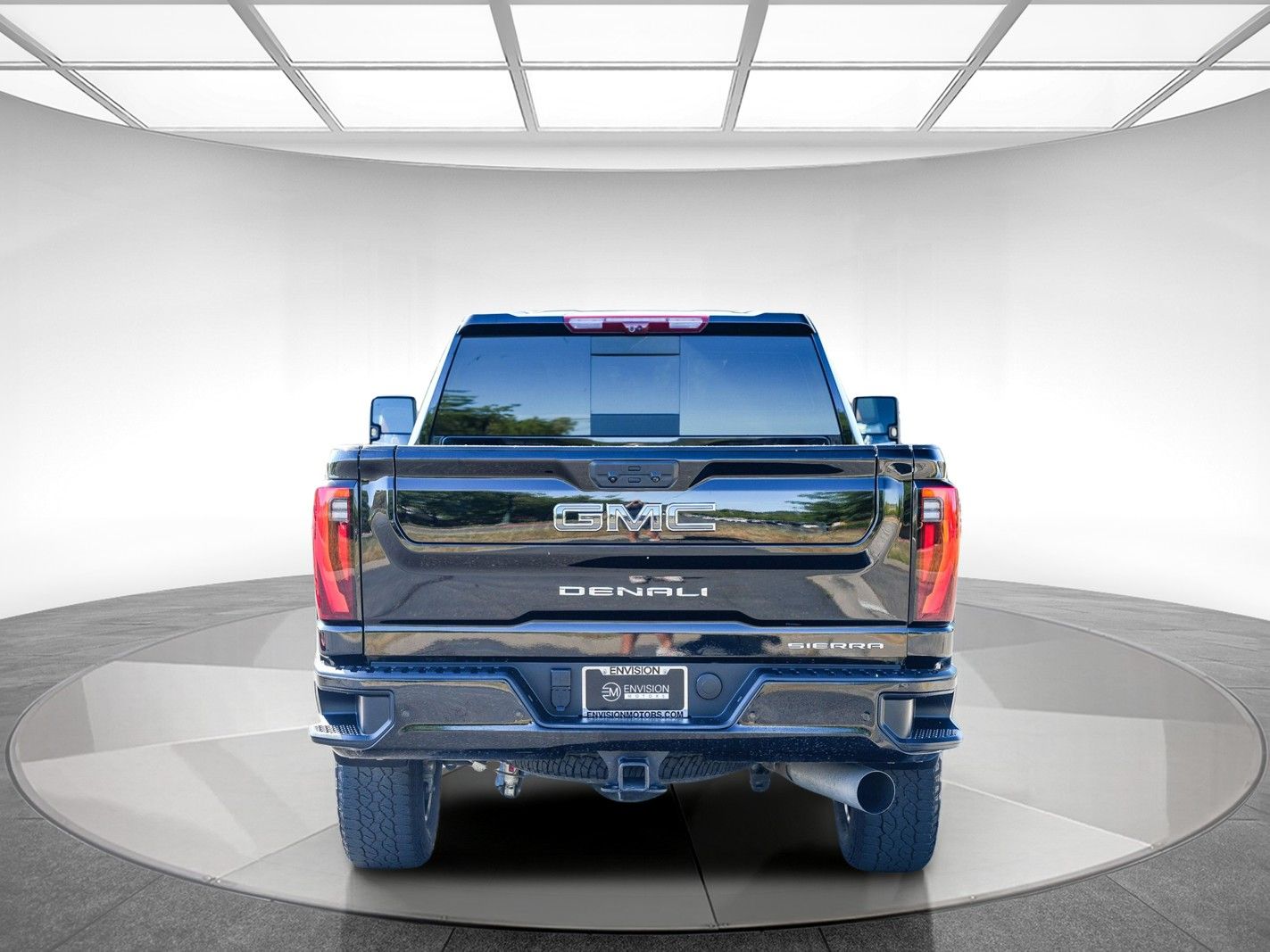 2025 GMC Sierra 2500HD Denali Ultimate photo 2