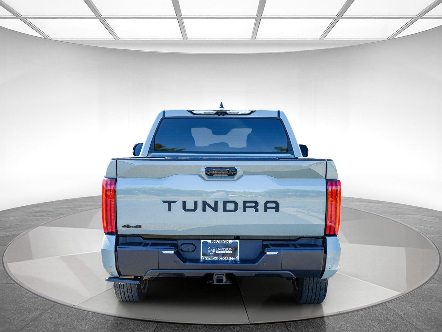 2025 Toyota Tundra Limited photo 2