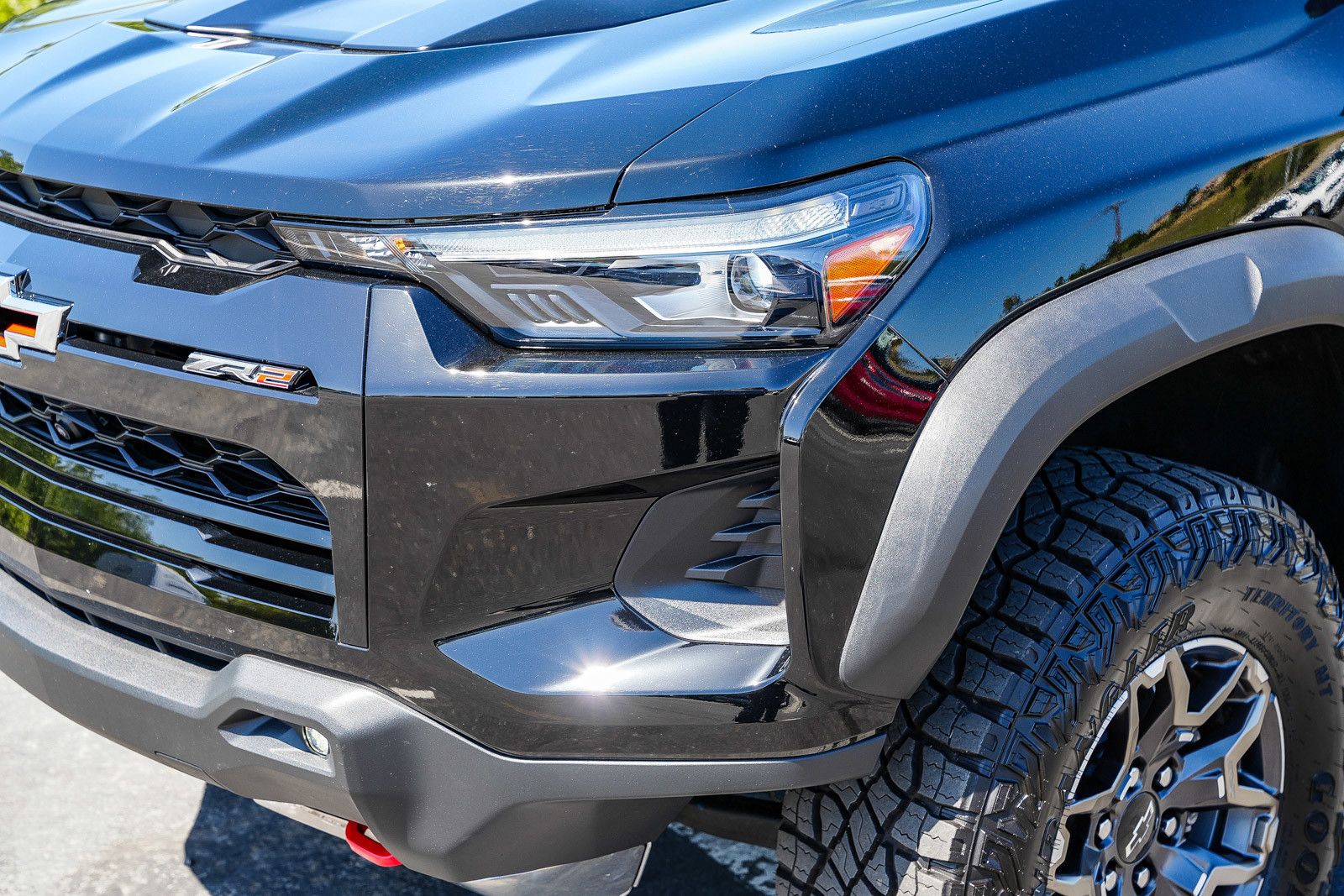 2025 Chevrolet Colorado ZR2 photo 3