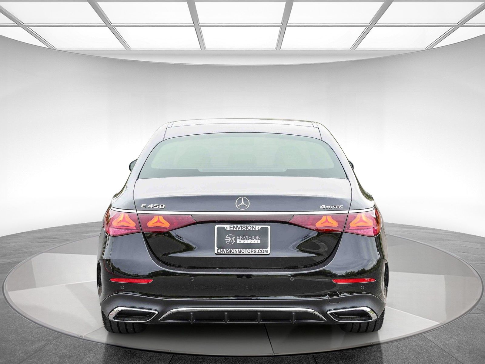 2026 Mercedes-Benz E-Class E 450 photo 2