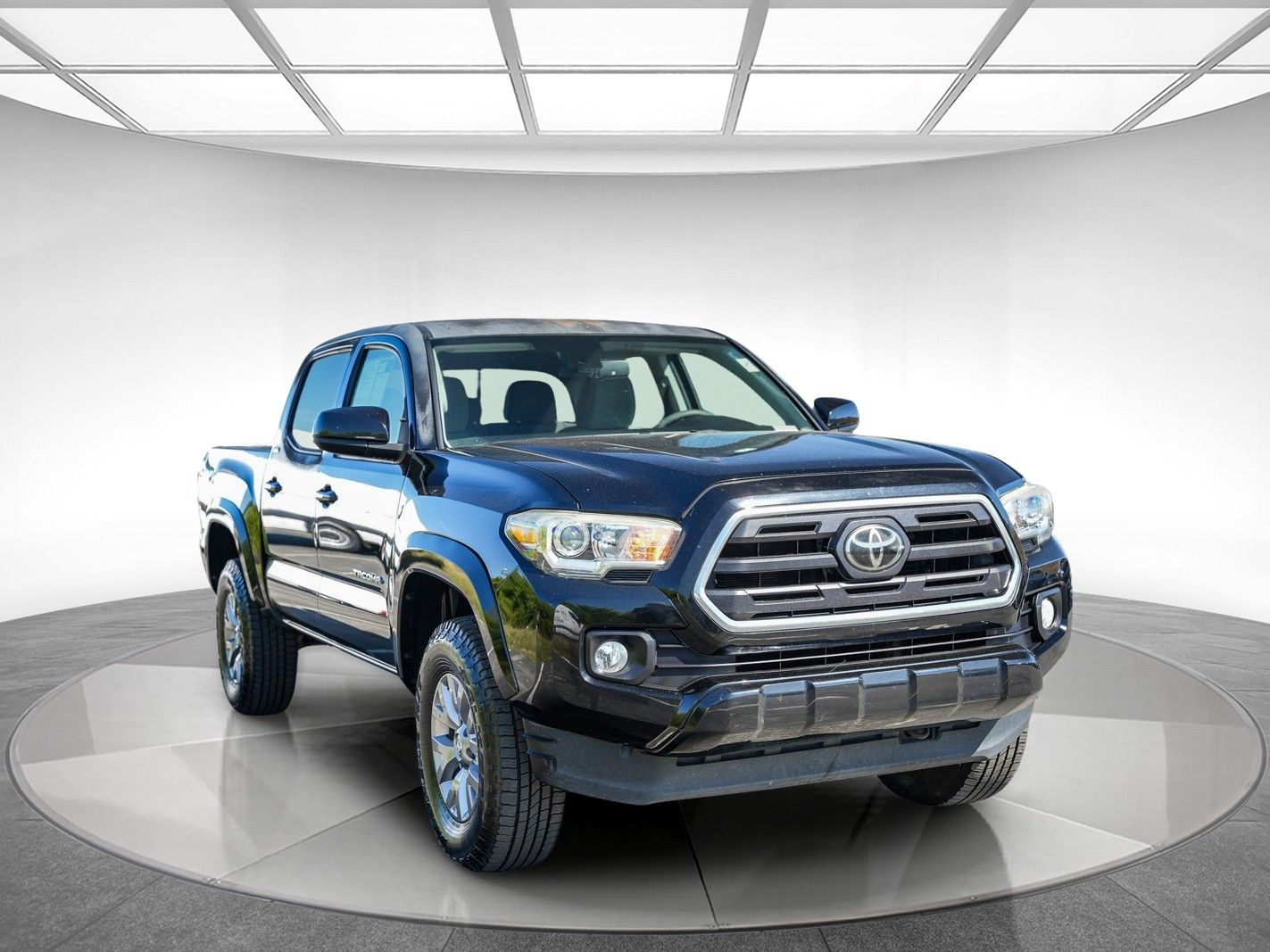 2018 Toyota Tacoma SR5 photo 4