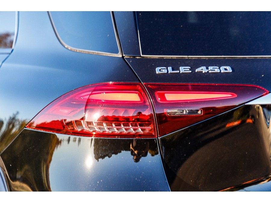 2026 Mercedes-Benz GLE GLE450 - Photo 7