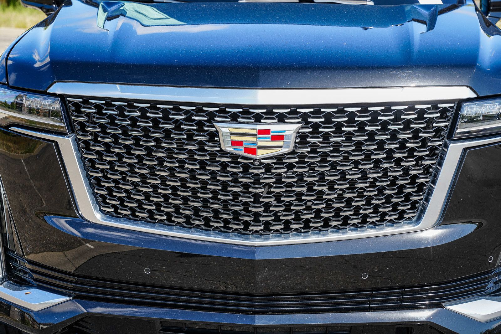 2023 Cadillac Escalade Premium Luxury photo 6