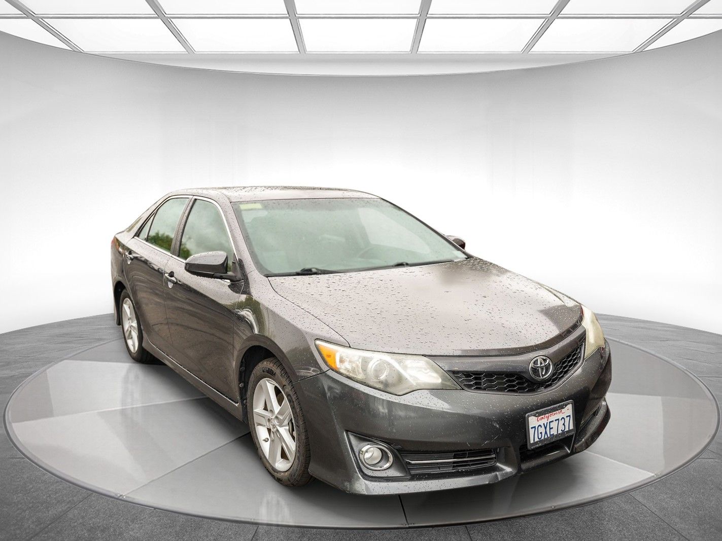 Used 2014 Toyota Camry SE with VIN 4T1BF1FKXEU775035 for sale in El Dorado Hills, CA