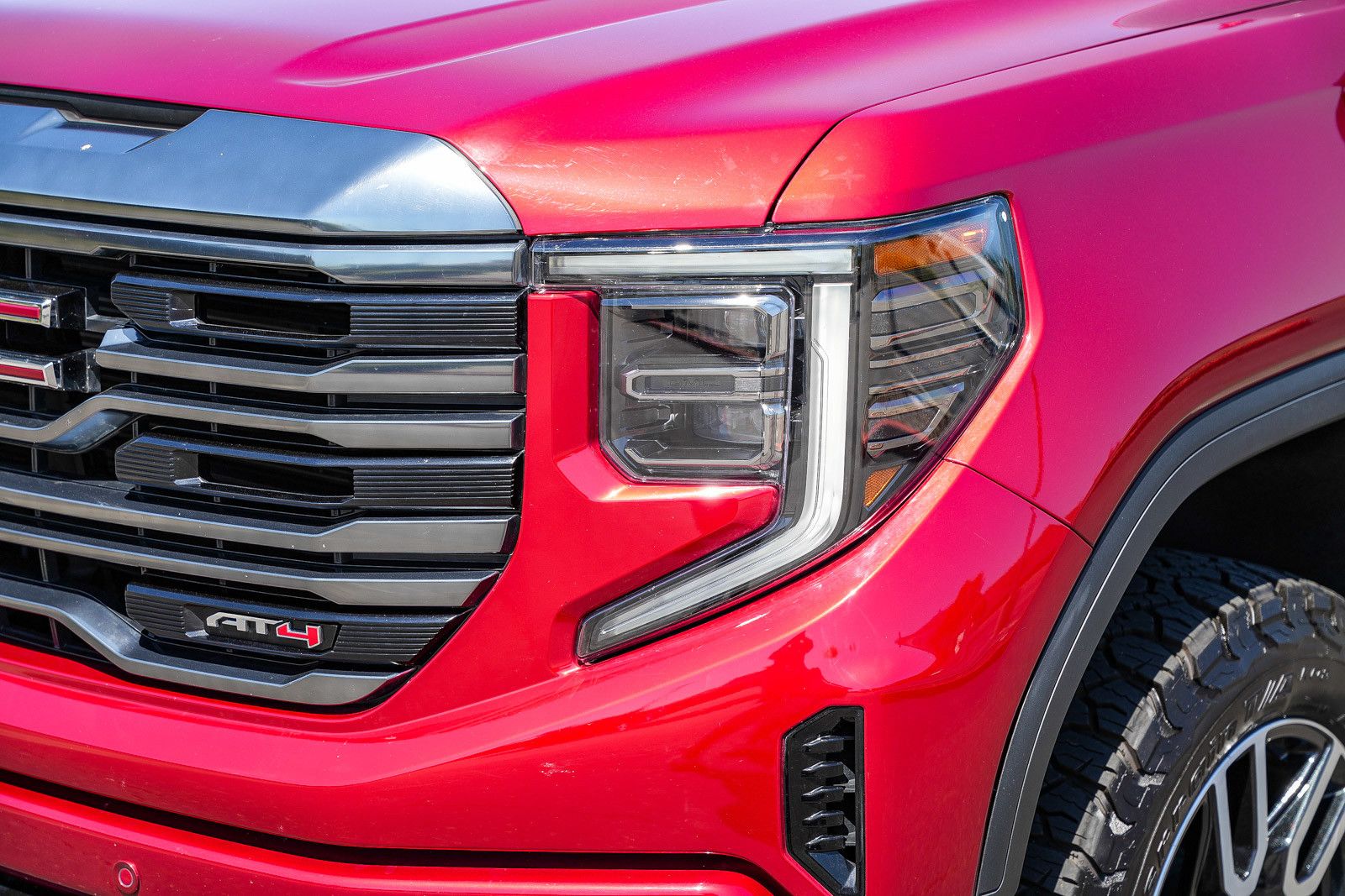 2024 GMC Sierra 1500 AT4 photo 3