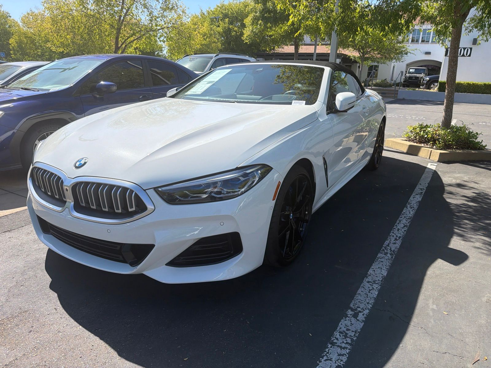 2025 BMW 8 Series 840i Convertible's photo