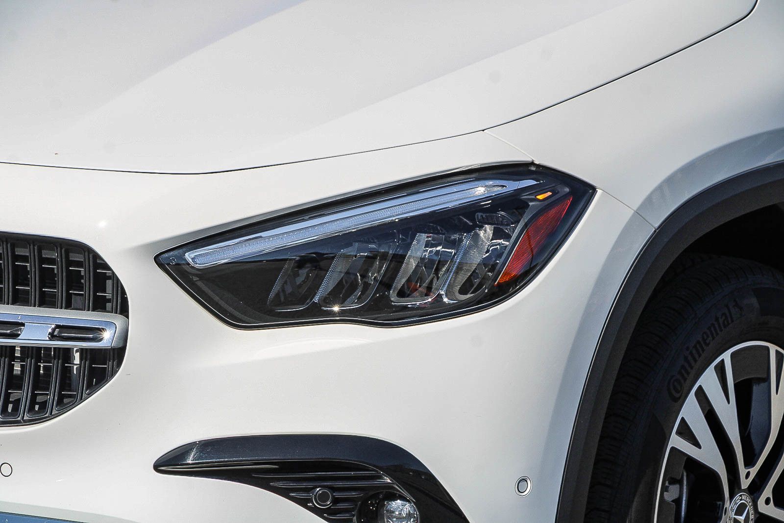 2025 Mercedes-Benz GLA GLA 250 photo 3