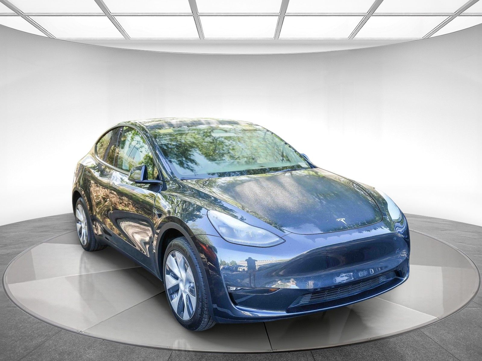 Used 2024 Tesla Model Y Long Range with VIN 7SAYGDEE5RF031966 for sale in El Dorado Hills, CA