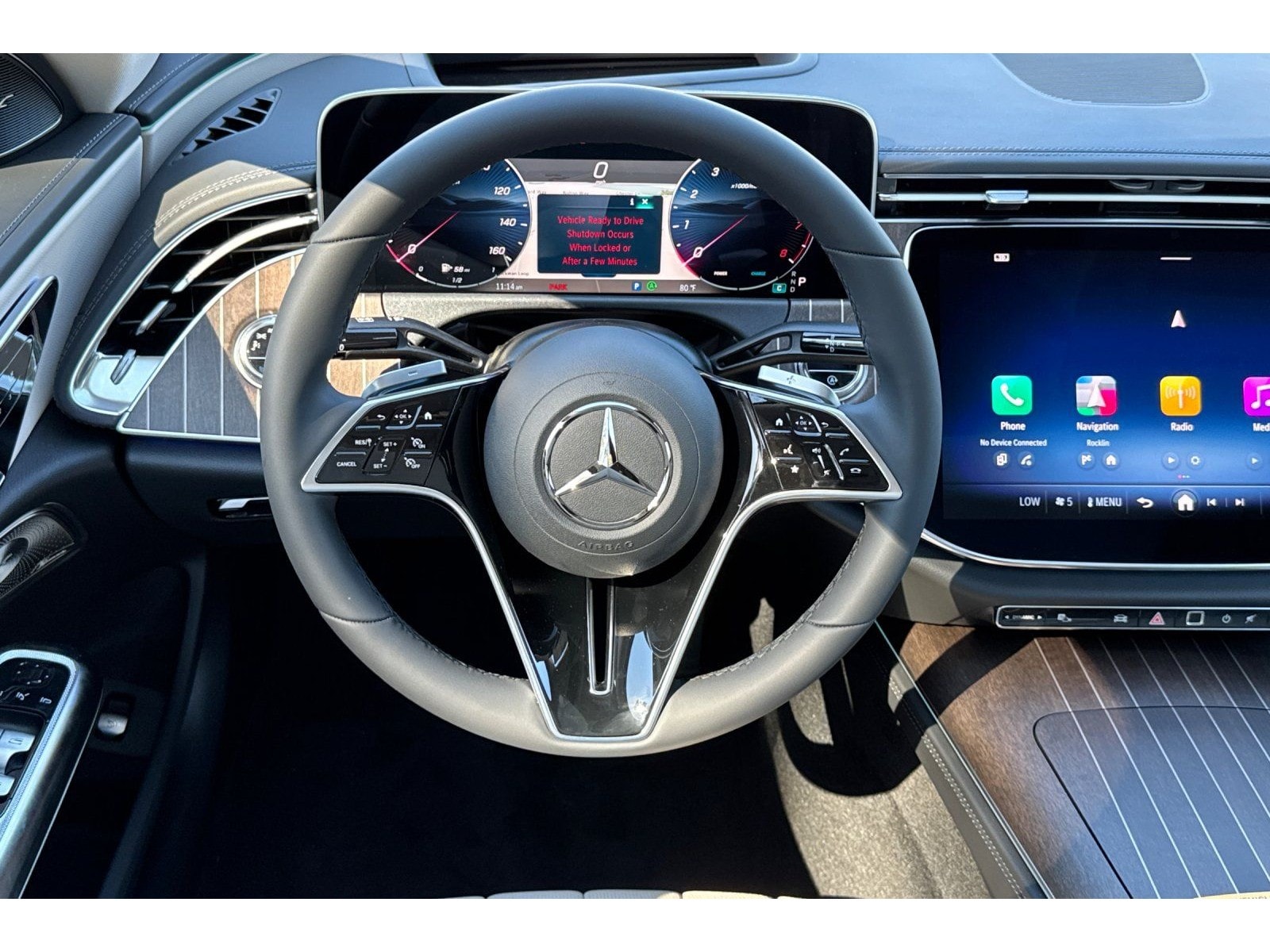 2026 Mercedes-Benz E-Class E350 - Photo 17