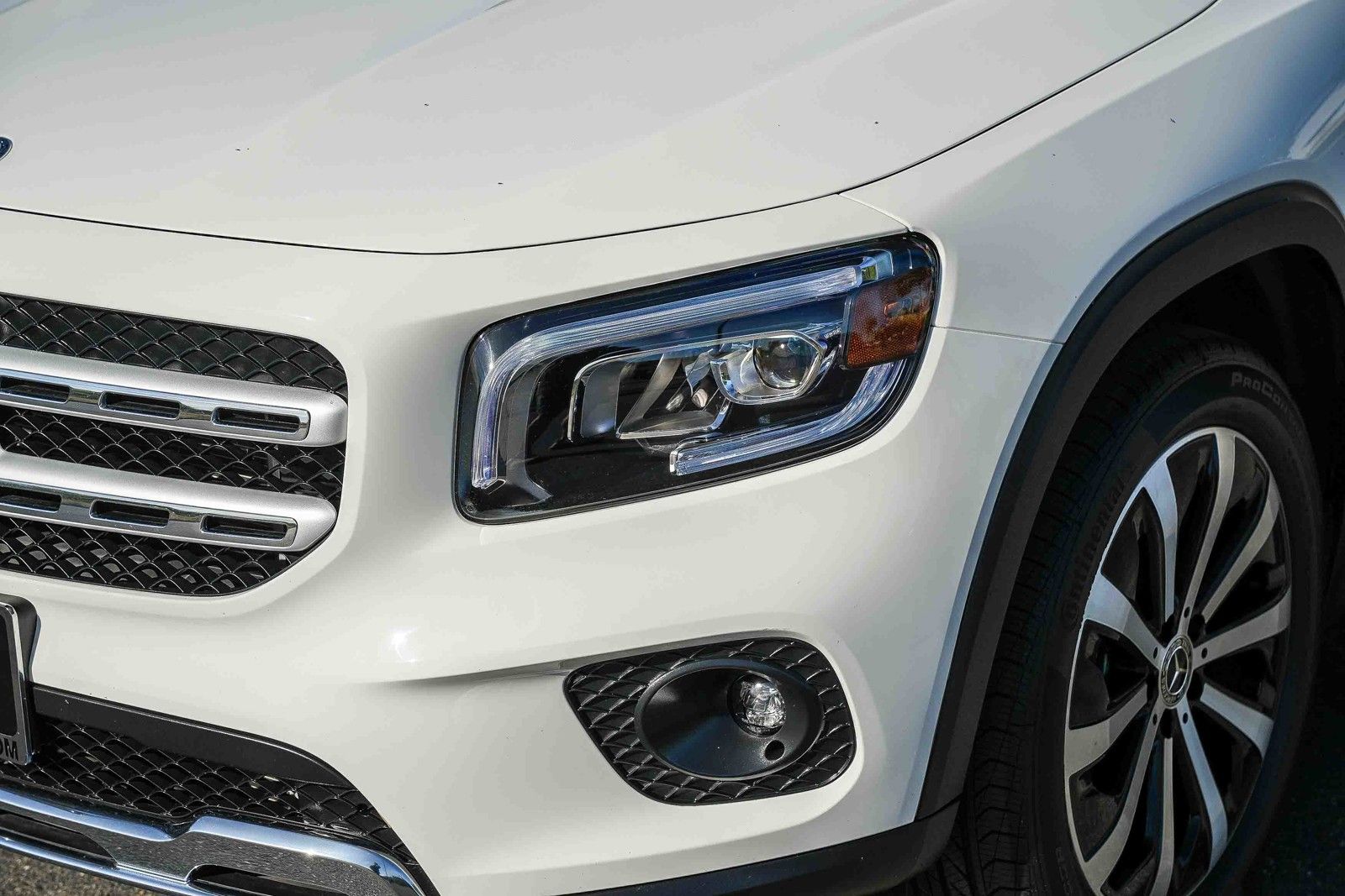 2022 Mercedes-Benz GLB GLB 250 photo 3