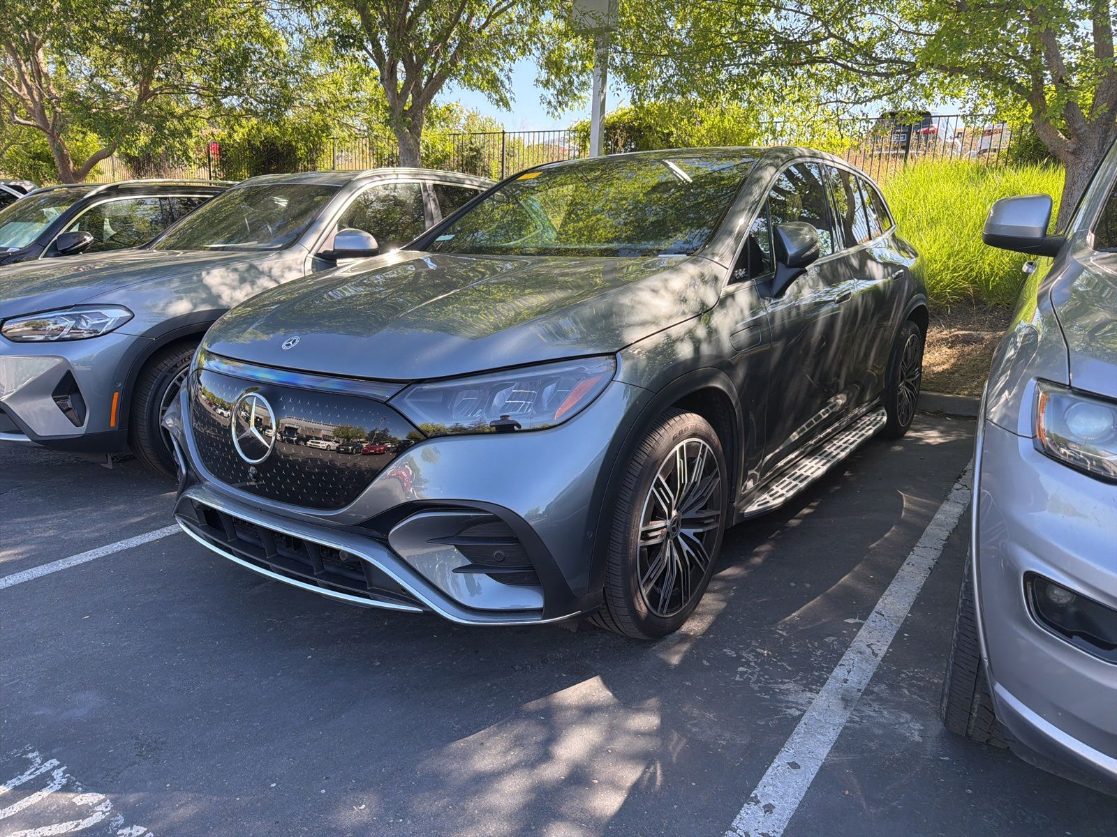2023 Mercedes-Benz EQE SUV EQE 350 4MATIC's photo