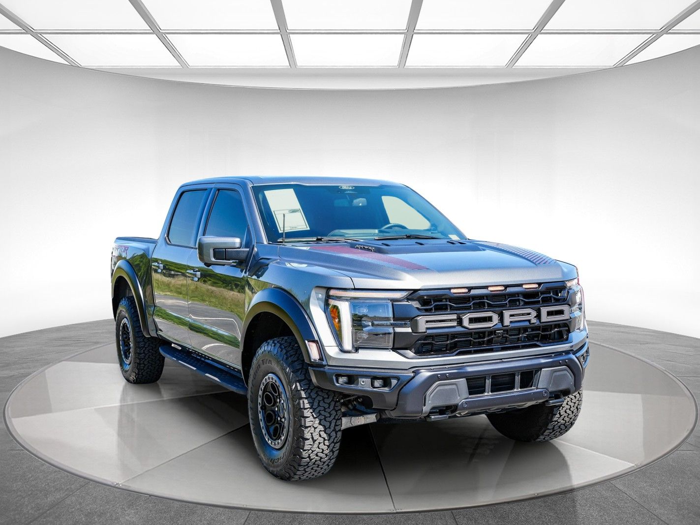 2025 Ford F-150 Raptor photo 4