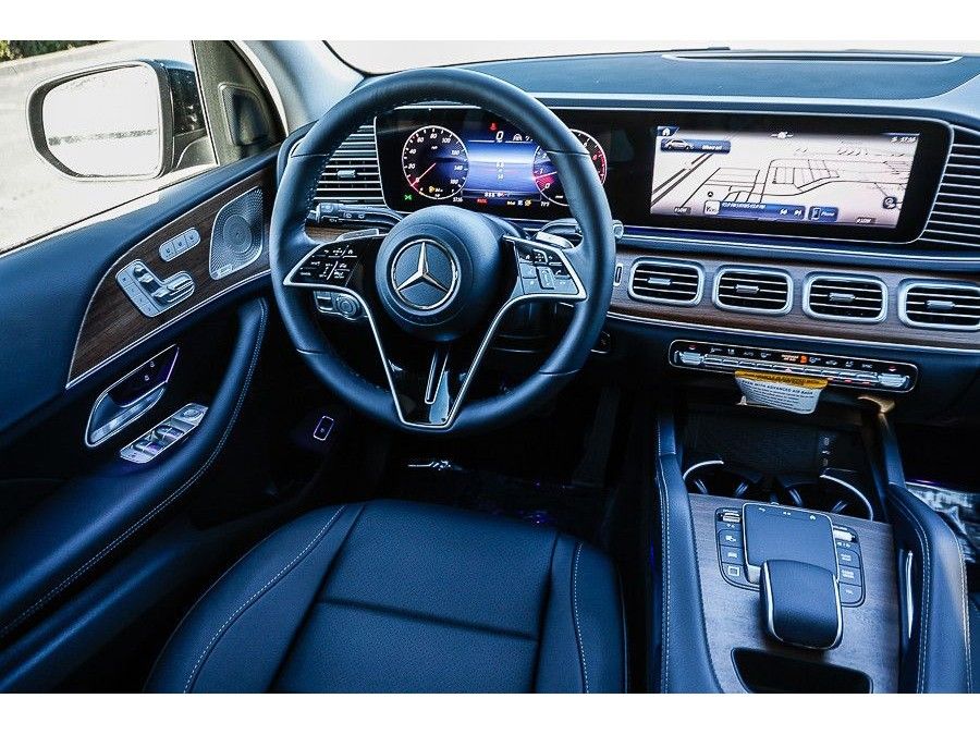 2026 Mercedes-Benz GLE GLE450 - Photo 13