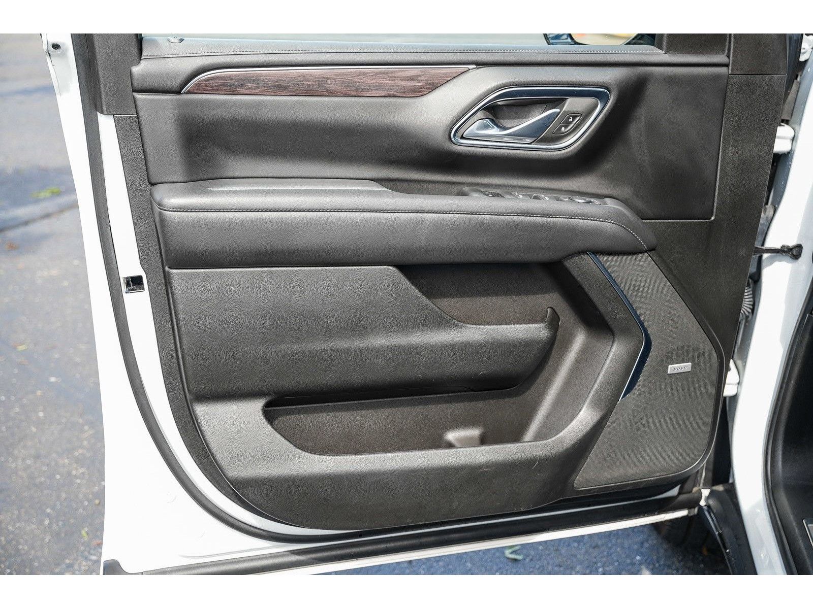 2023 Chevrolet Suburban Z71 - Photo 18
