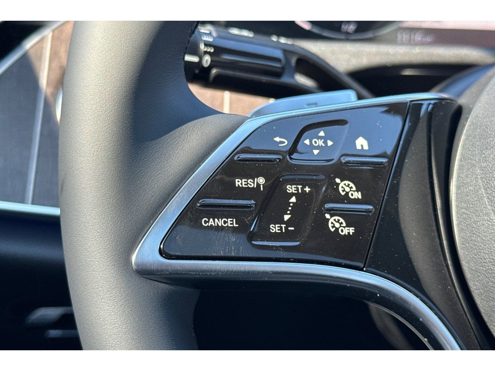 2026 Mercedes-Benz E-Class E350 - Photo 29