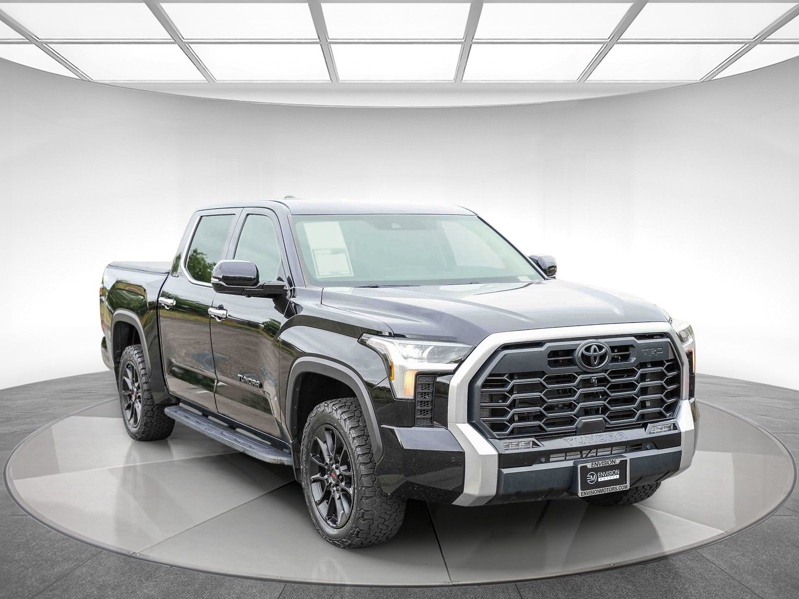 2023 Toyota Tundra Limited photo 4