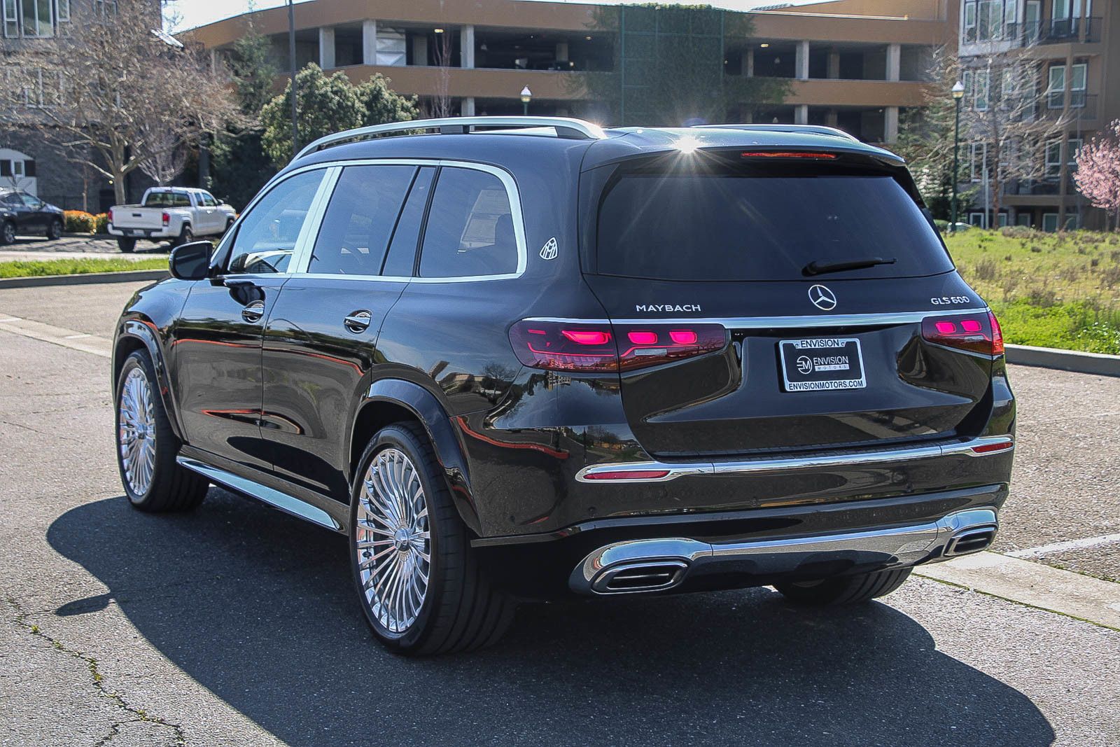 2024 Mercedes-Benz GLS Maybach GLS 600 photo 6