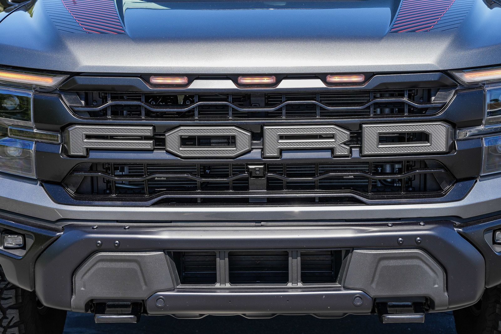 2025 Ford F-150 Raptor photo 6