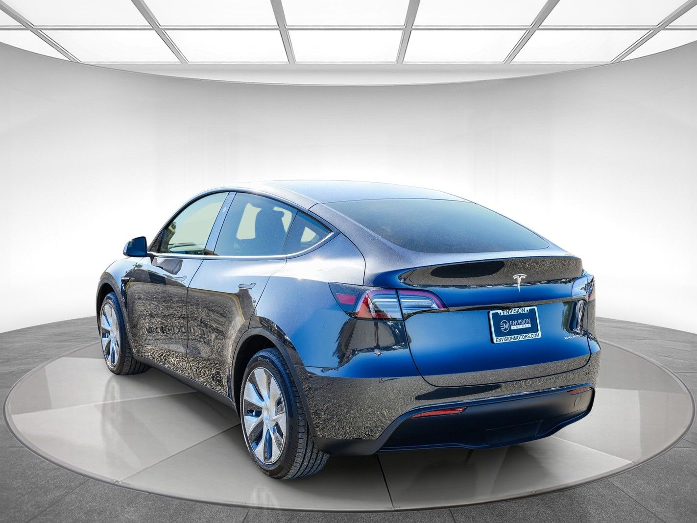 Used 2024 Tesla Model Y Long Range with VIN 7SAYGDEE5RF031966 for sale in El Dorado Hills, CA