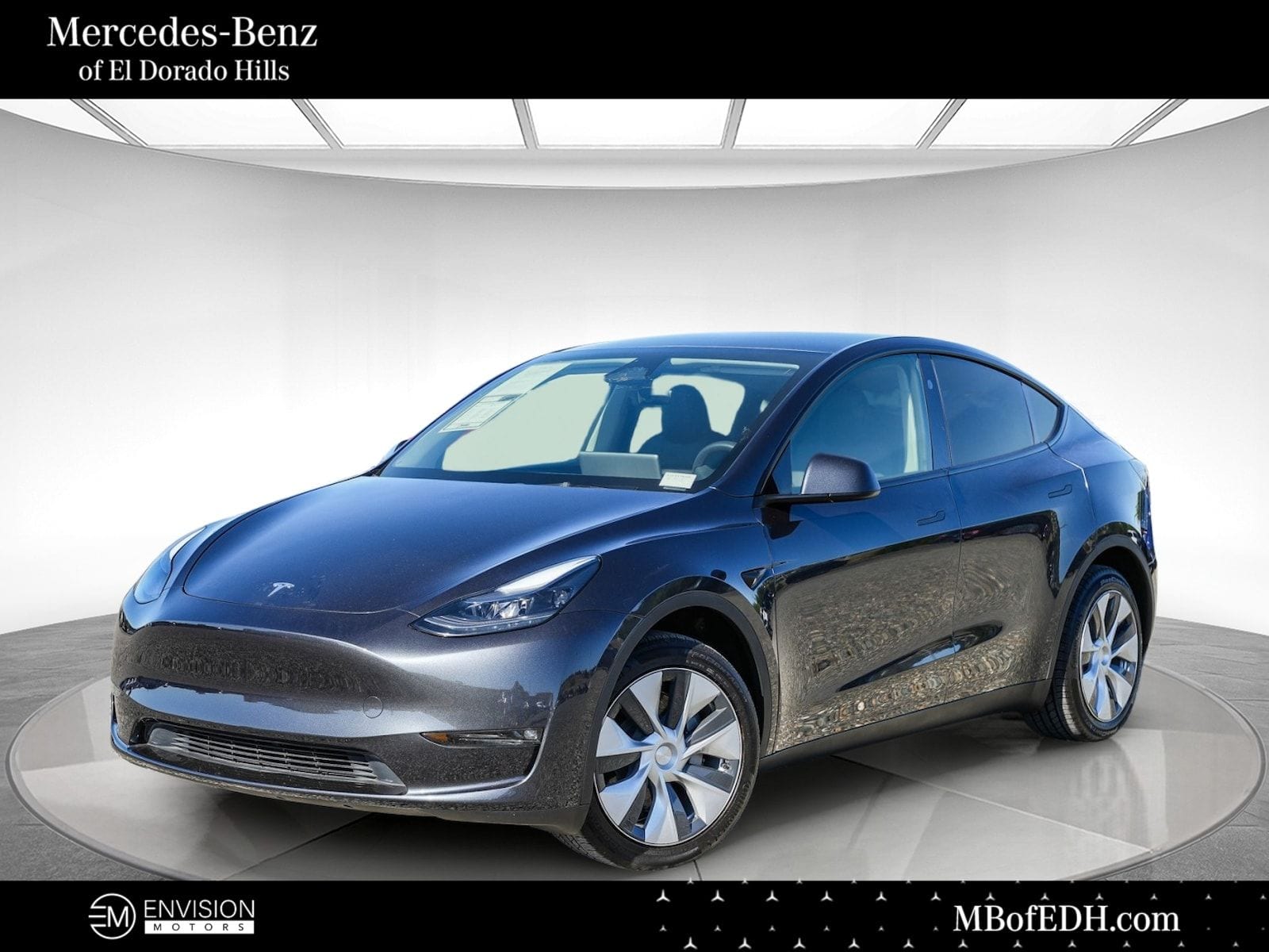 2024 Tesla Model Y Long Range Dual Motor All-Wheel Drive's photo