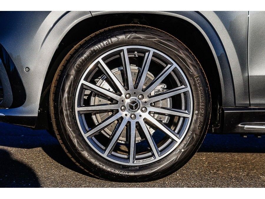 2026 Mercedes-Benz GLS Base - Photo 9