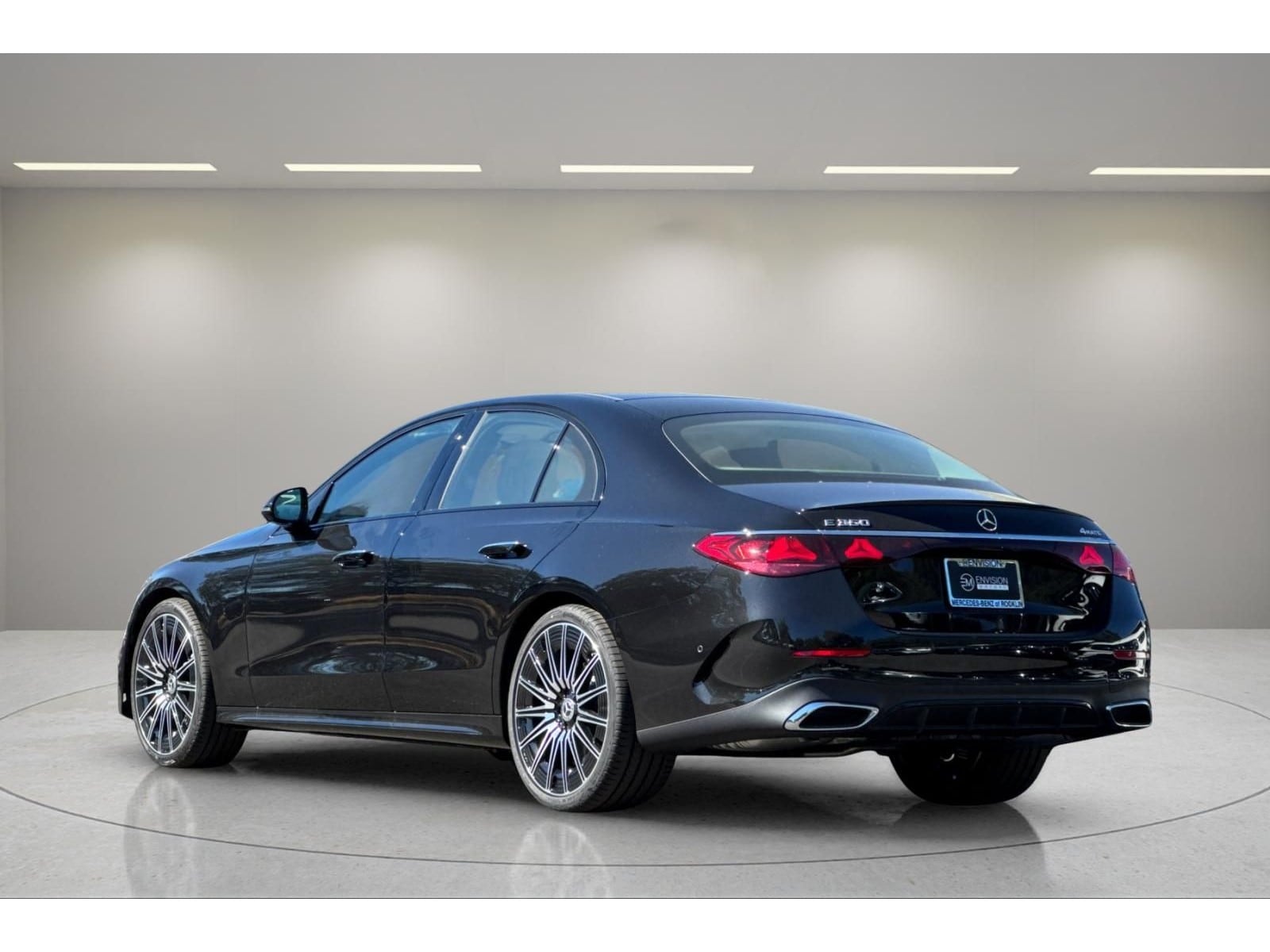 2026 Mercedes-Benz E-Class E350 - Photo 6