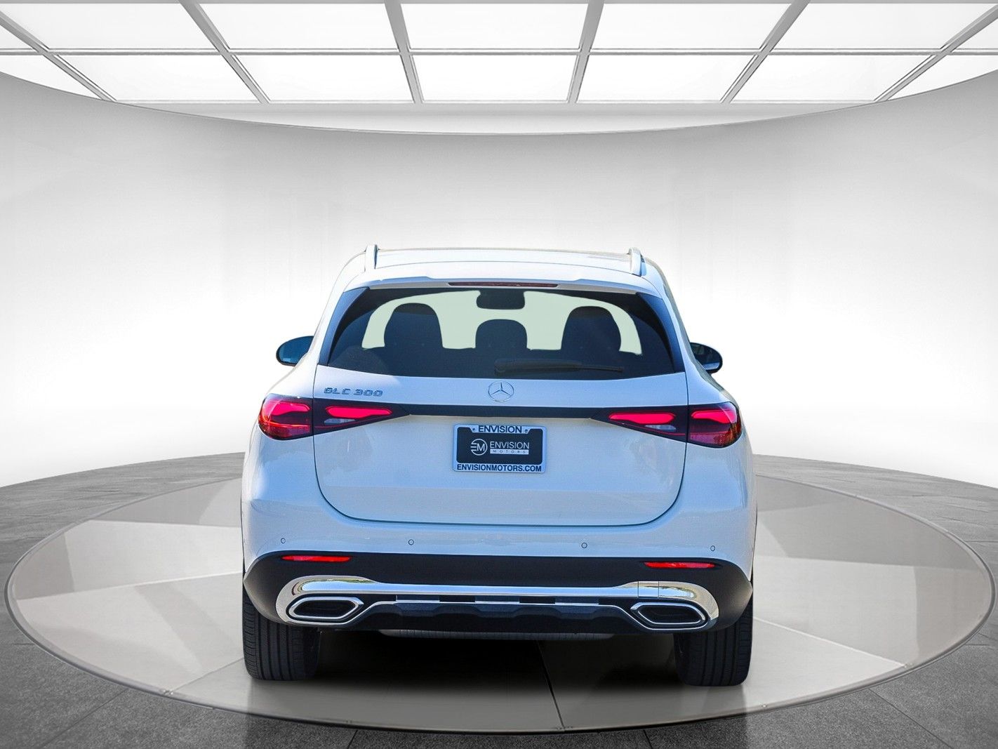 2026 Mercedes-Benz GLC GLC 300 photo 2