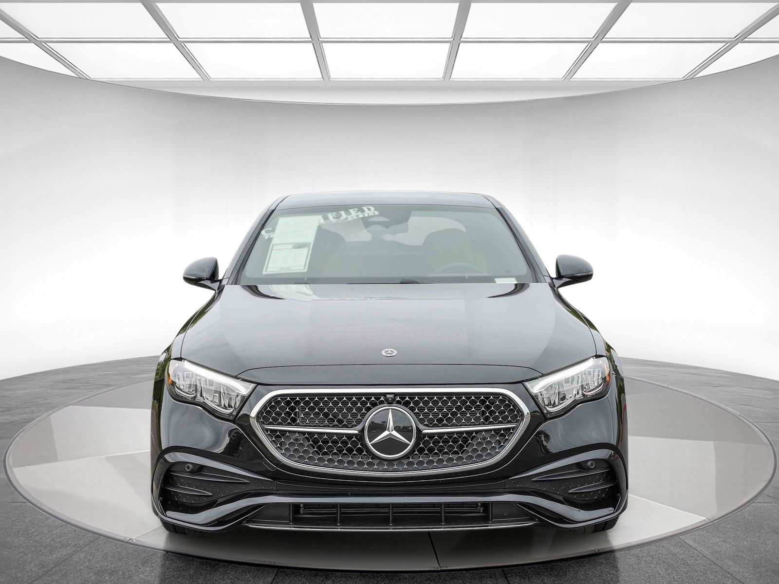2026 Mercedes-Benz E-Class E 450 photo 5
