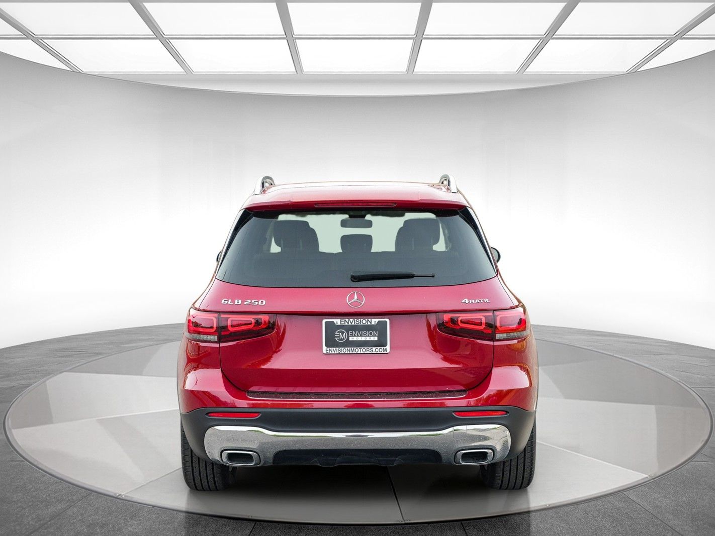 2021 Mercedes-Benz GLB GLB 250 photo 2