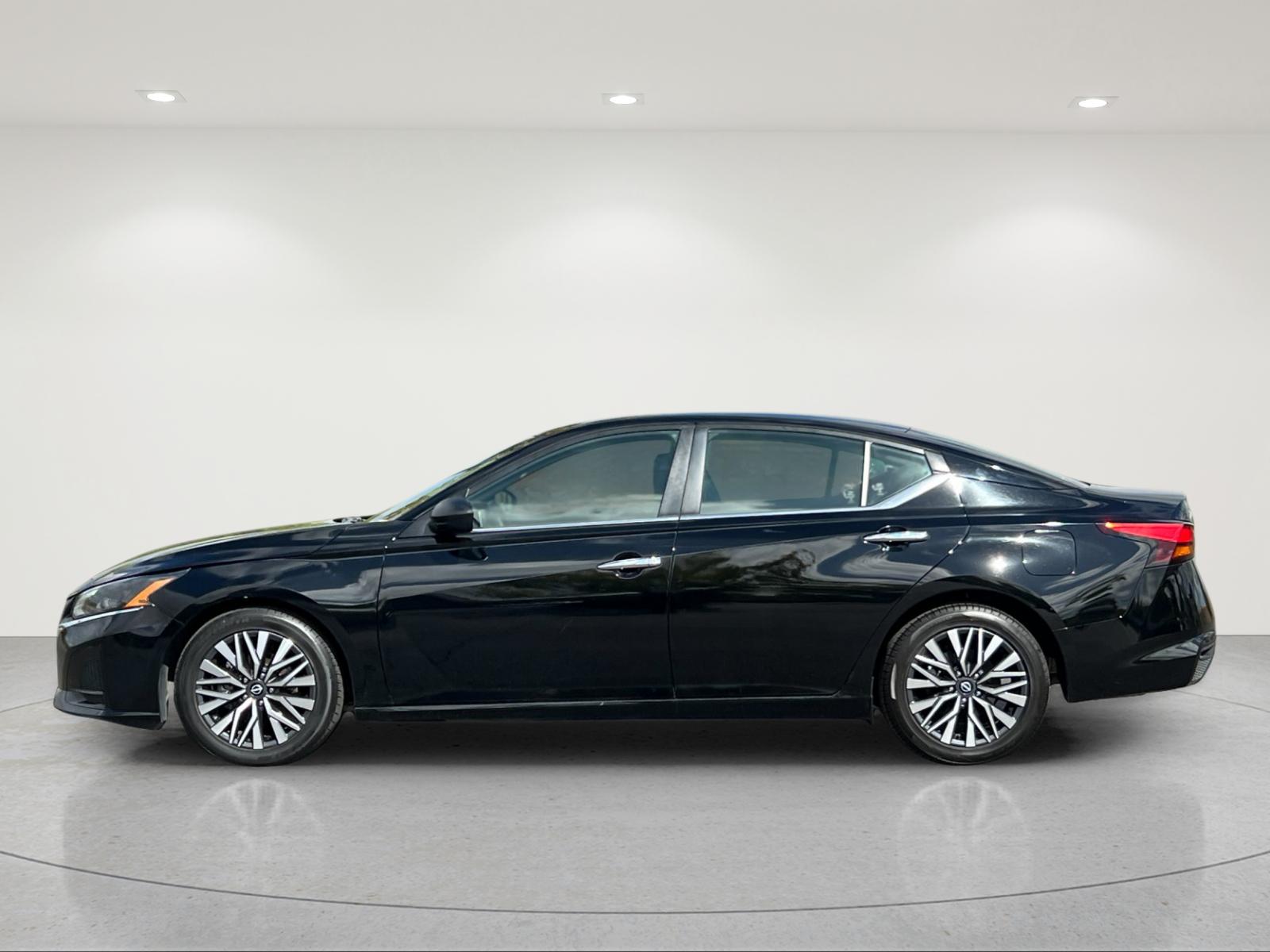 Used 2024 Nissan Altima SV with VIN 1N4BL4DV9RN387005 for sale in El Dorado Hills, CA
