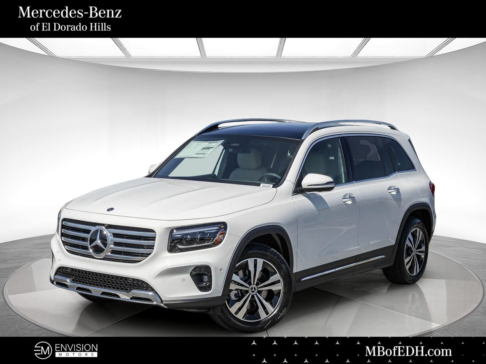 2026 Mercedes-Benz GLB GLB 250 4MATIC's photo