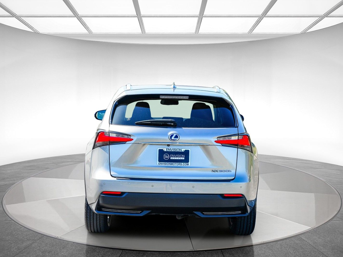 2017 LEXUS NX 300h photo 2