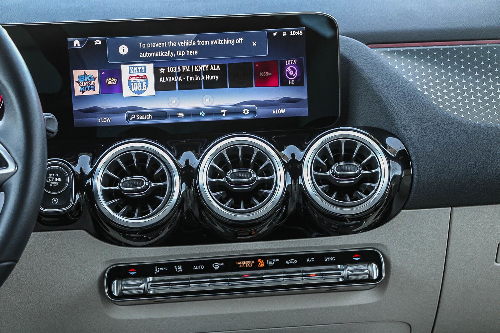 2025 Mercedes-Benz GLA GLA250 - Photo 14