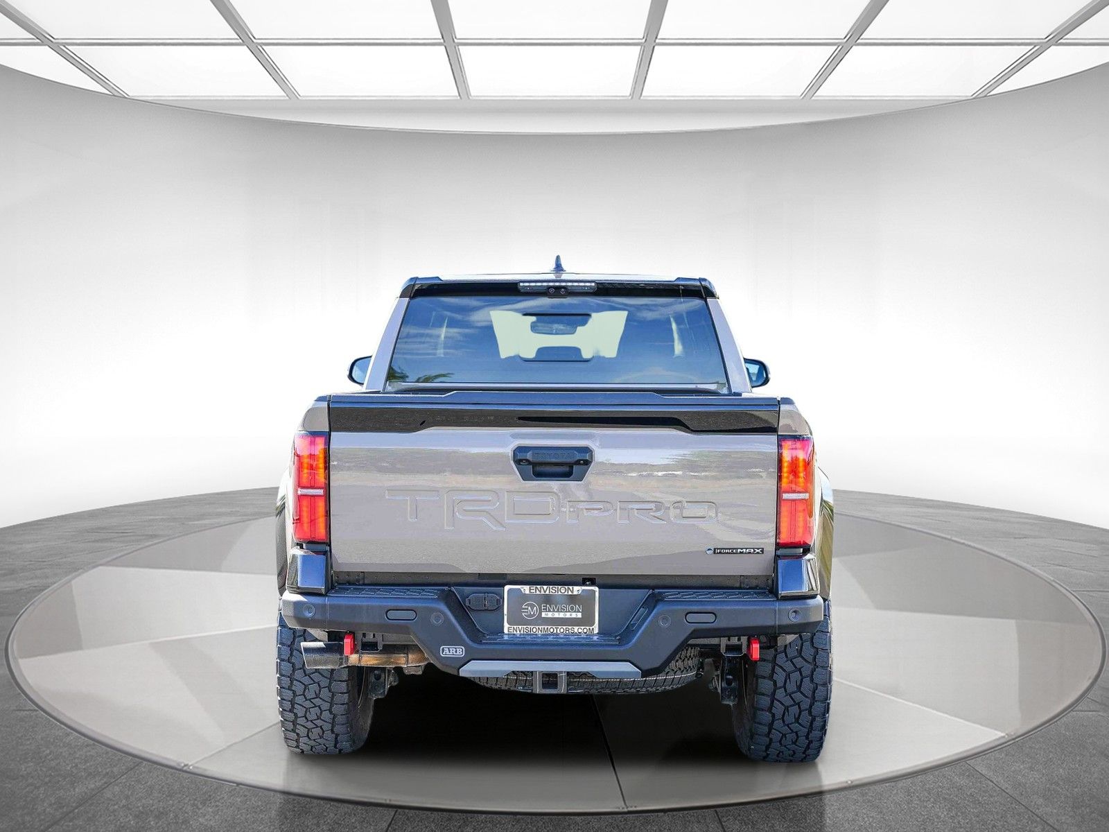 2025 Toyota Tacoma Hybrid TRD Pro photo 2
