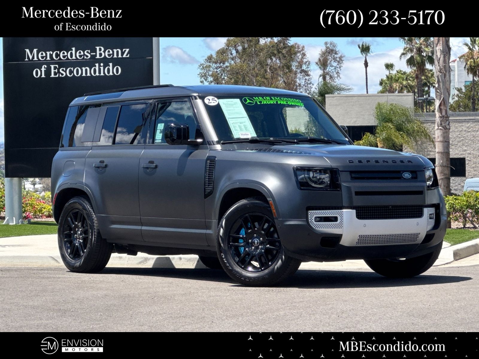 2025 Land Rover Defender 110 S P300's photo