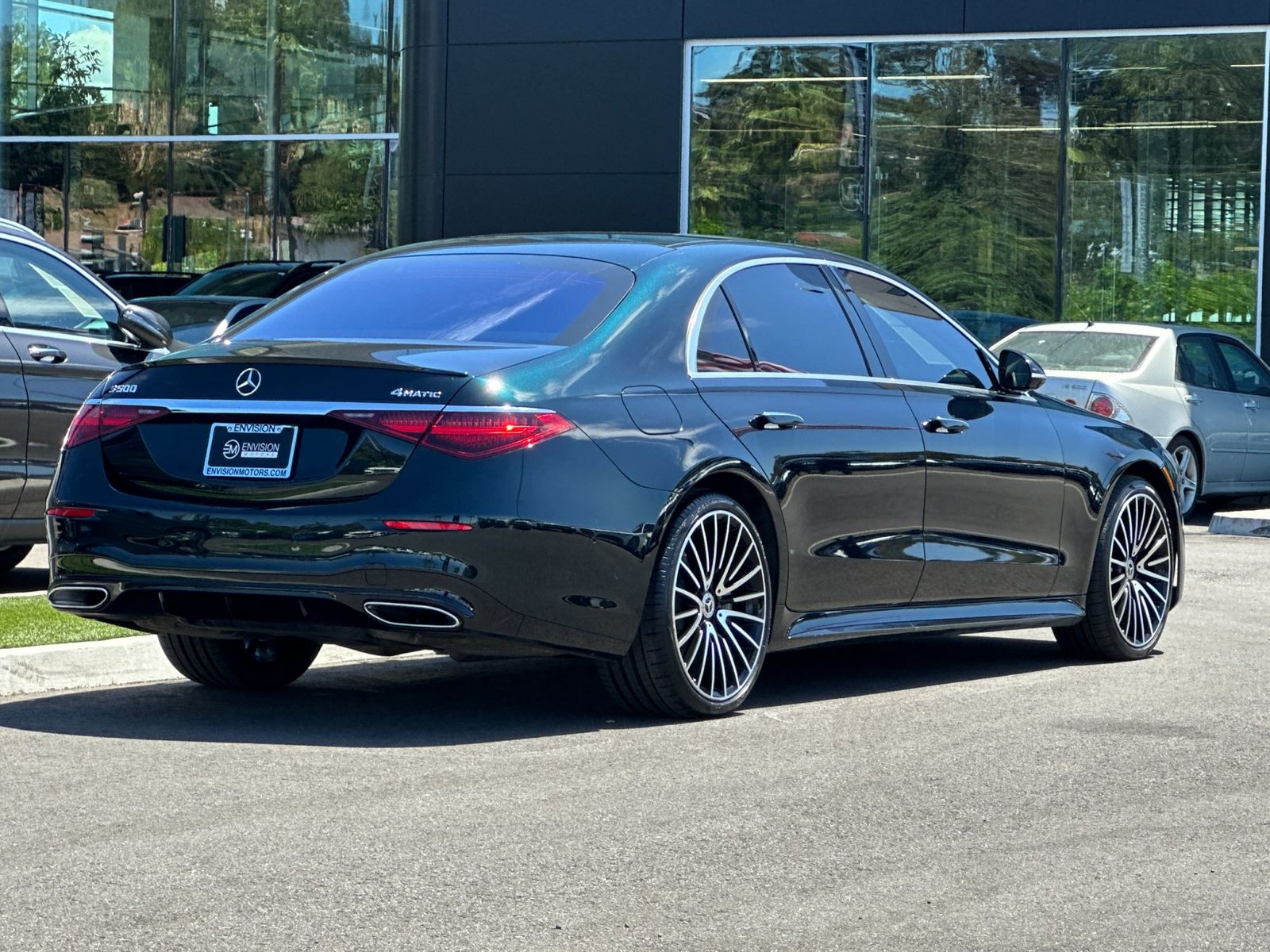 2022 Mercedes-Benz S-Class S 500 4MATIC photo 2