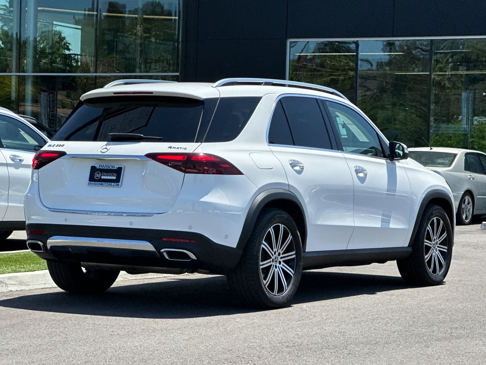2024 Mercedes-Benz GLE 350 4MATIC photo 2