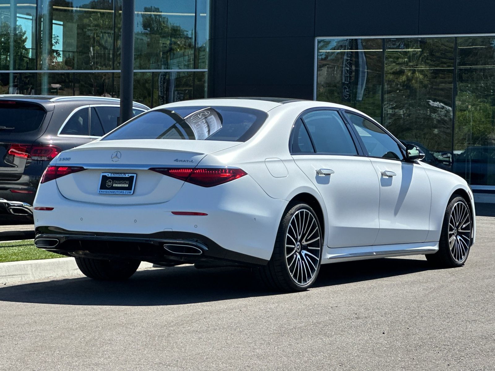 2024 Mercedes-Benz S-Class S 580 4MATIC photo 2