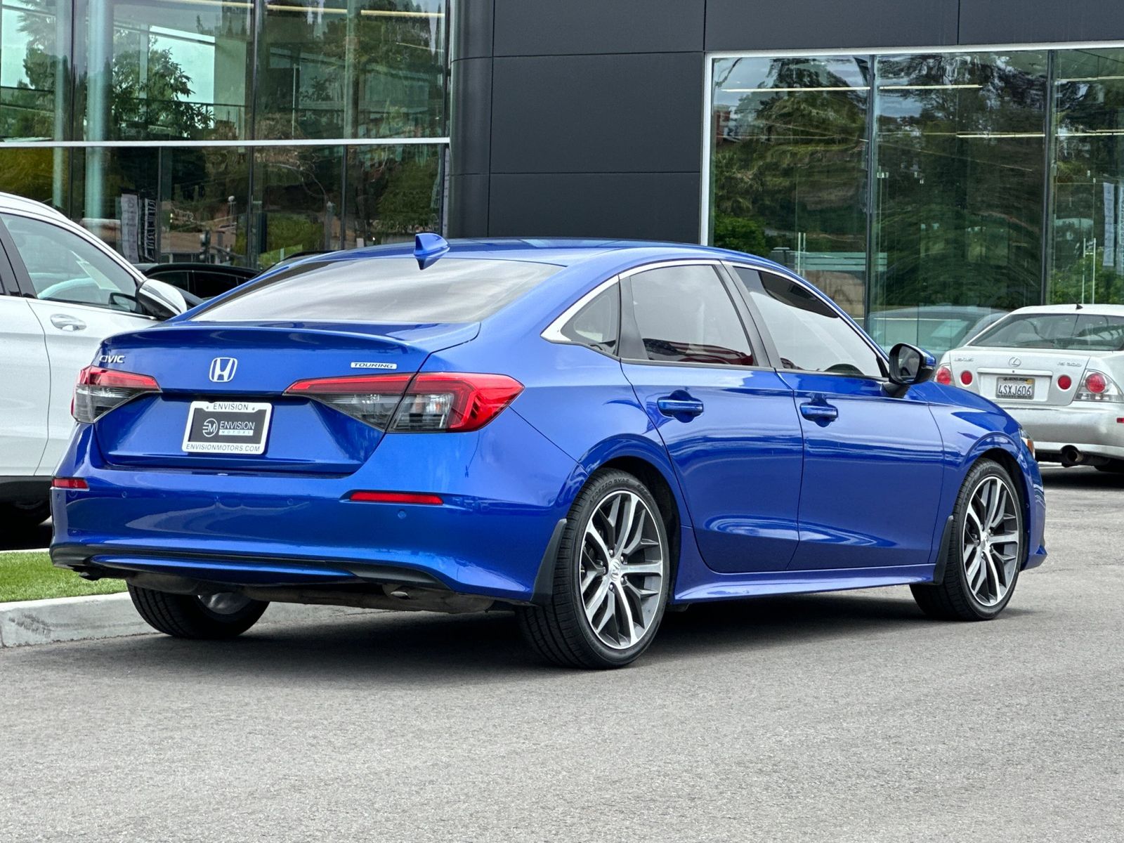 2023 Honda Civic Touring photo 2
