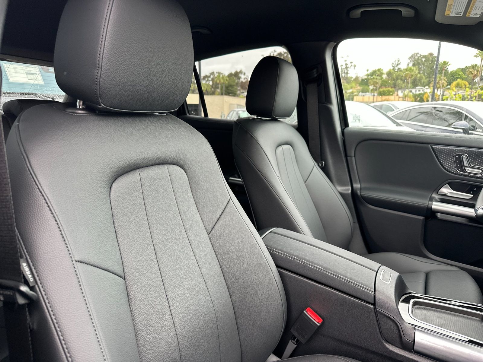 2025 Mercedes-Benz GLA GLA250 - Photo 17