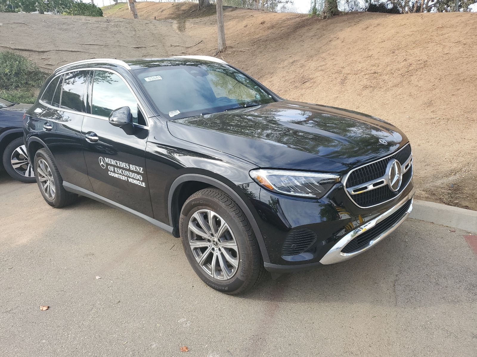 2026 Mercedes-Benz GLC GLC 300 4MATIC's photo