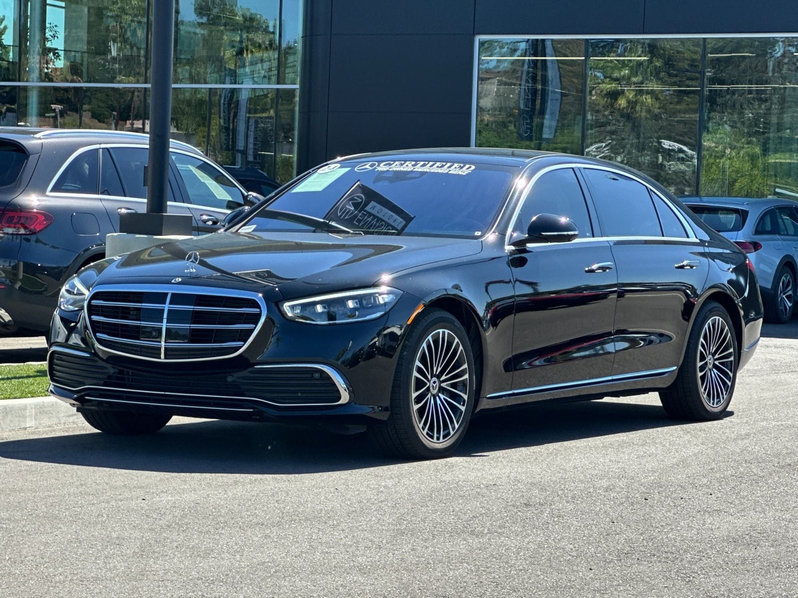 2024 Mercedes-Benz S-Class S 580e 4MATIC photo 3