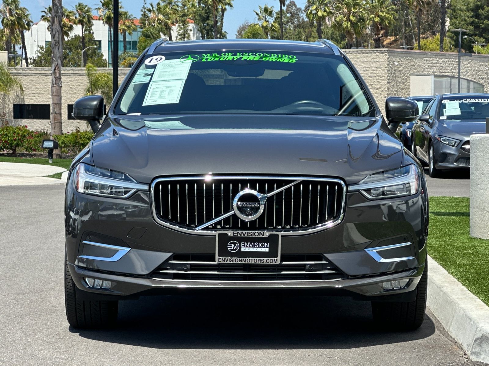 2019 Volvo XC60 T5 Inscription photo 3