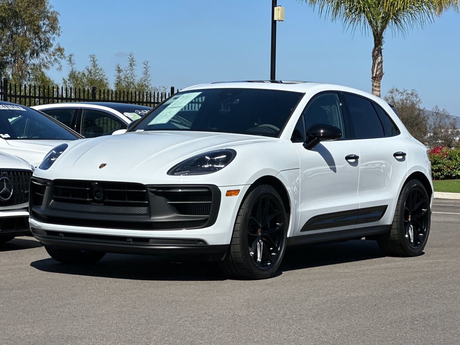 2025 Porsche Macan GTS photo 6