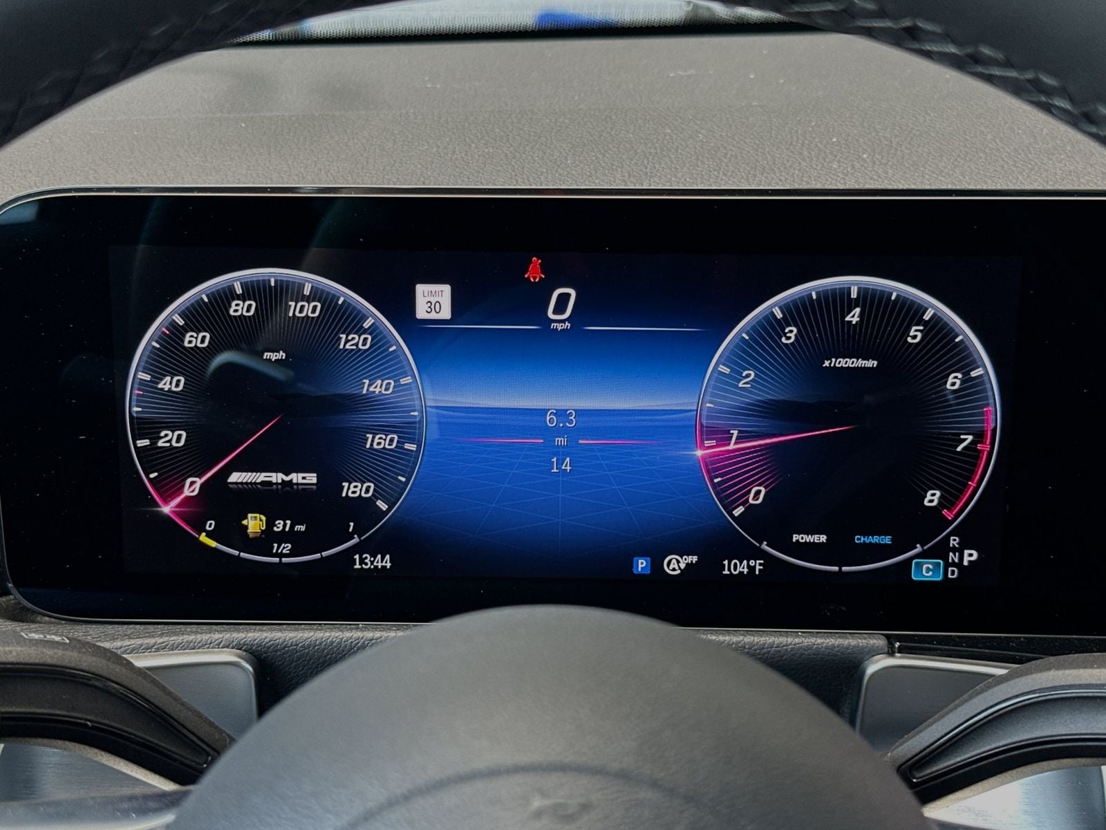 2025 Mercedes-Benz GLB GLB35 AMG - Photo 29