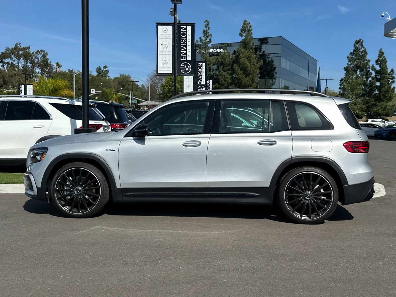 2024 Mercedes-Benz AMG GLB 35 4MATIC photo 6