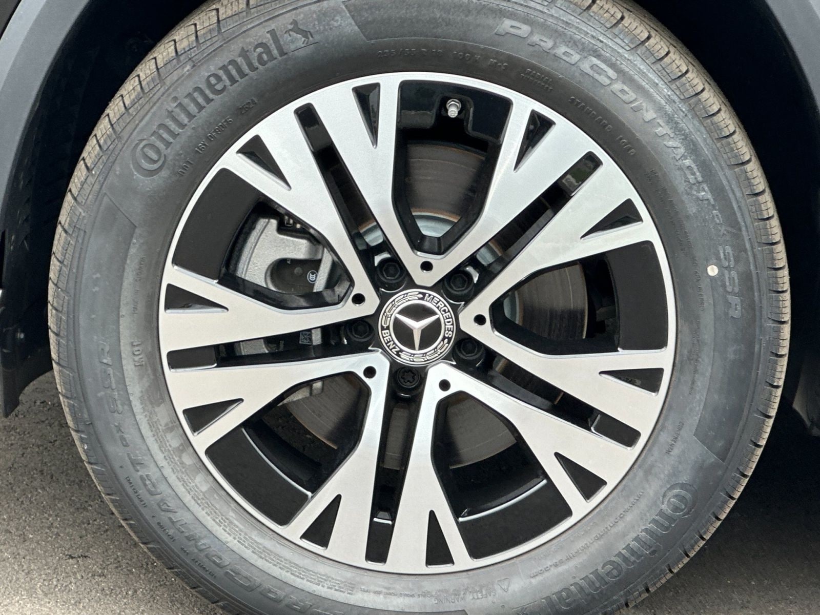 2025 Mercedes-Benz GLA GLA250 - Photo 31