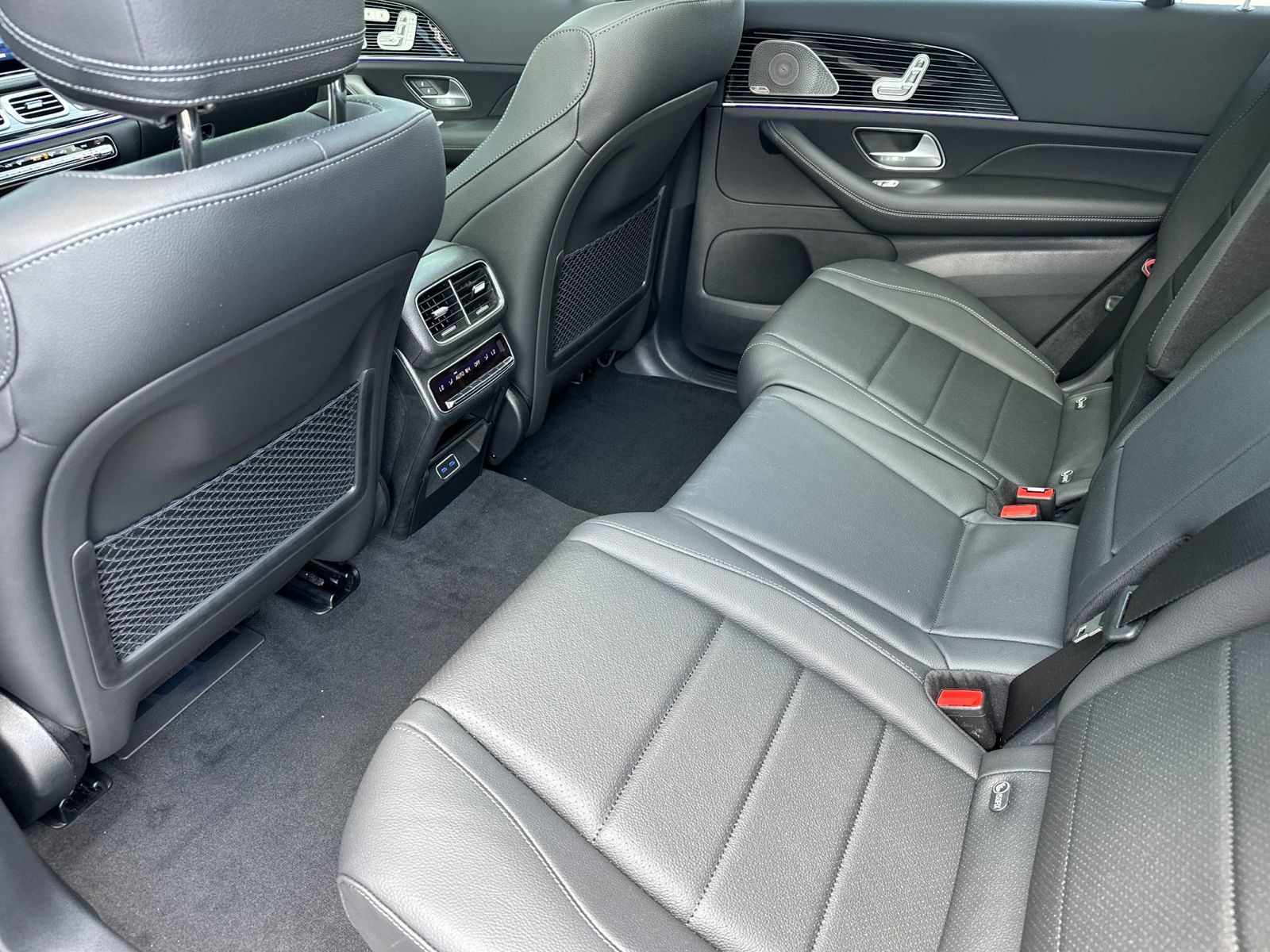 2025 Mercedes-Benz GLS Base - Photo 12